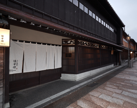 �Ђ��������X ���؞�